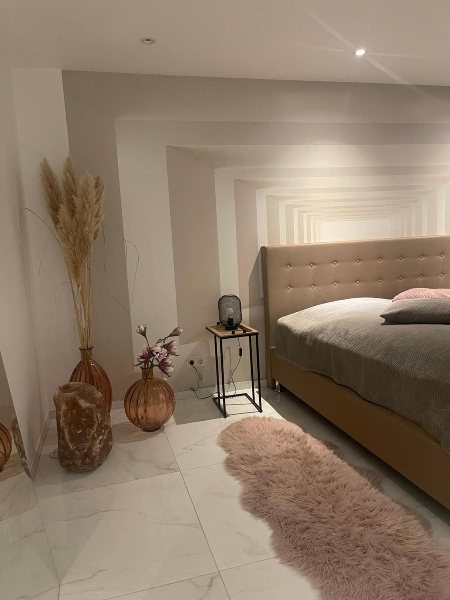 Moderne, Ruhige Ferienwohnung , Ideal Zum Abschalten Hadamar Exterior foto